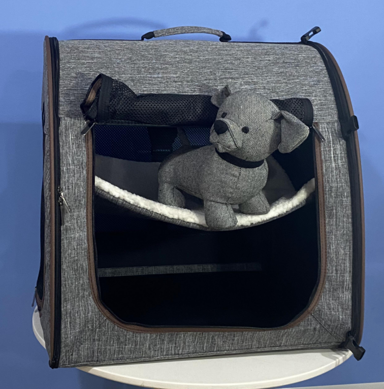 Conjoined pet carrier
